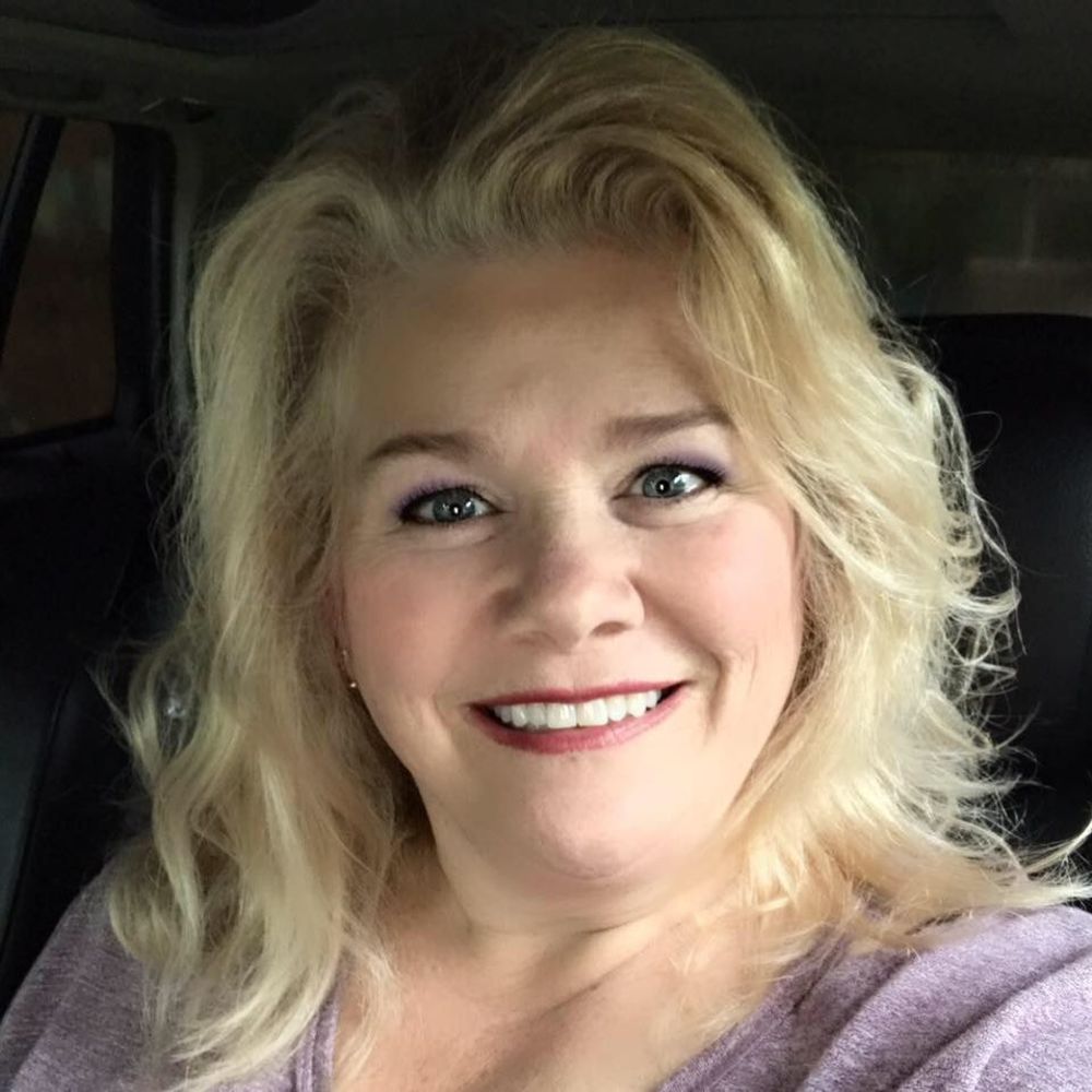 Meet your Posher, Deidre